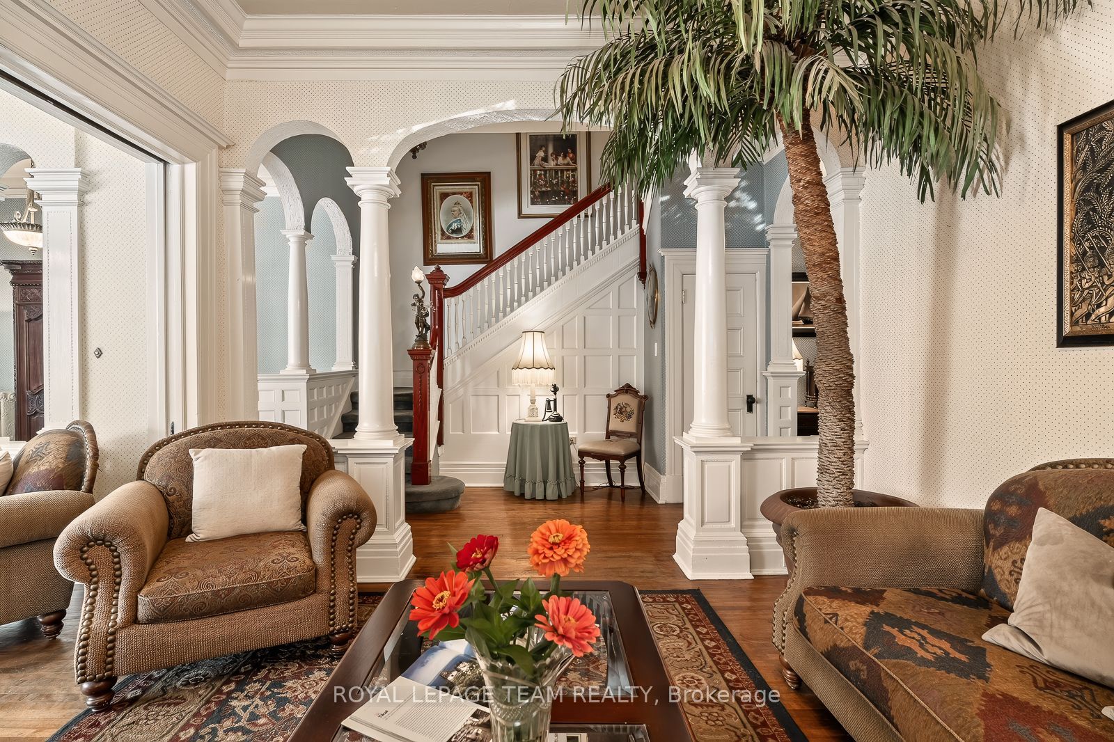 525 King Edward Avenue Property Photo 11