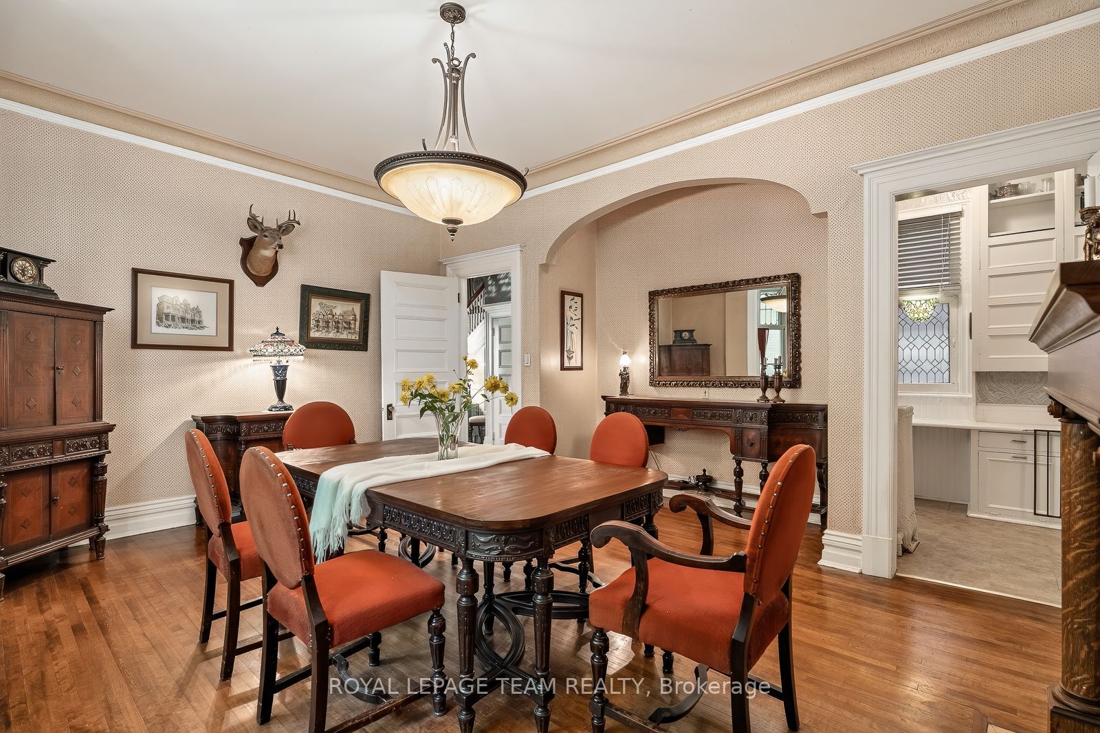 525 King Edward Avenue Property Photo 14