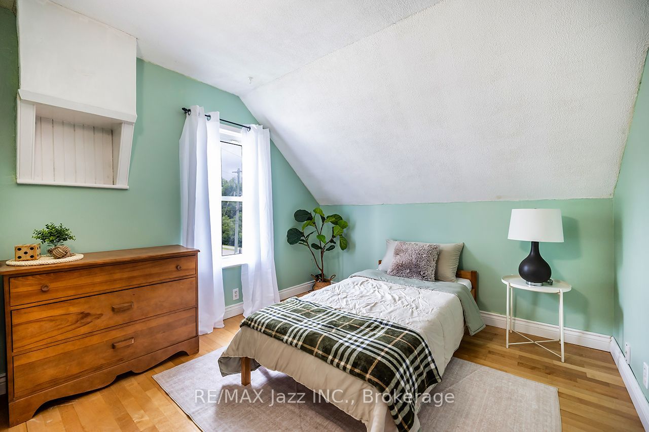 7 Union Street Property Photo 17