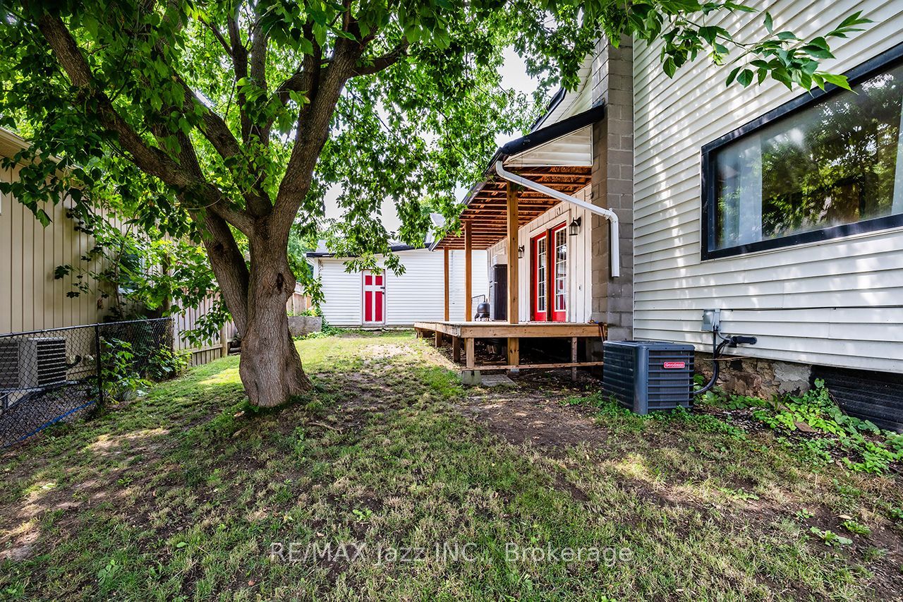 7 Union Street Property Photo 26