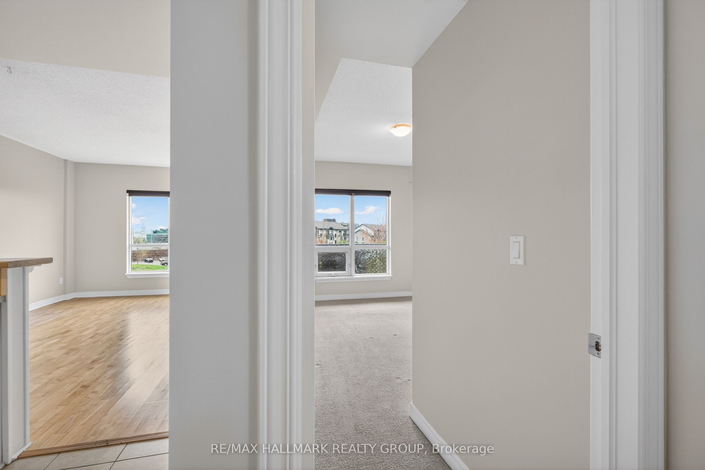 1005 Beauparc Private 301 Property Photo 25