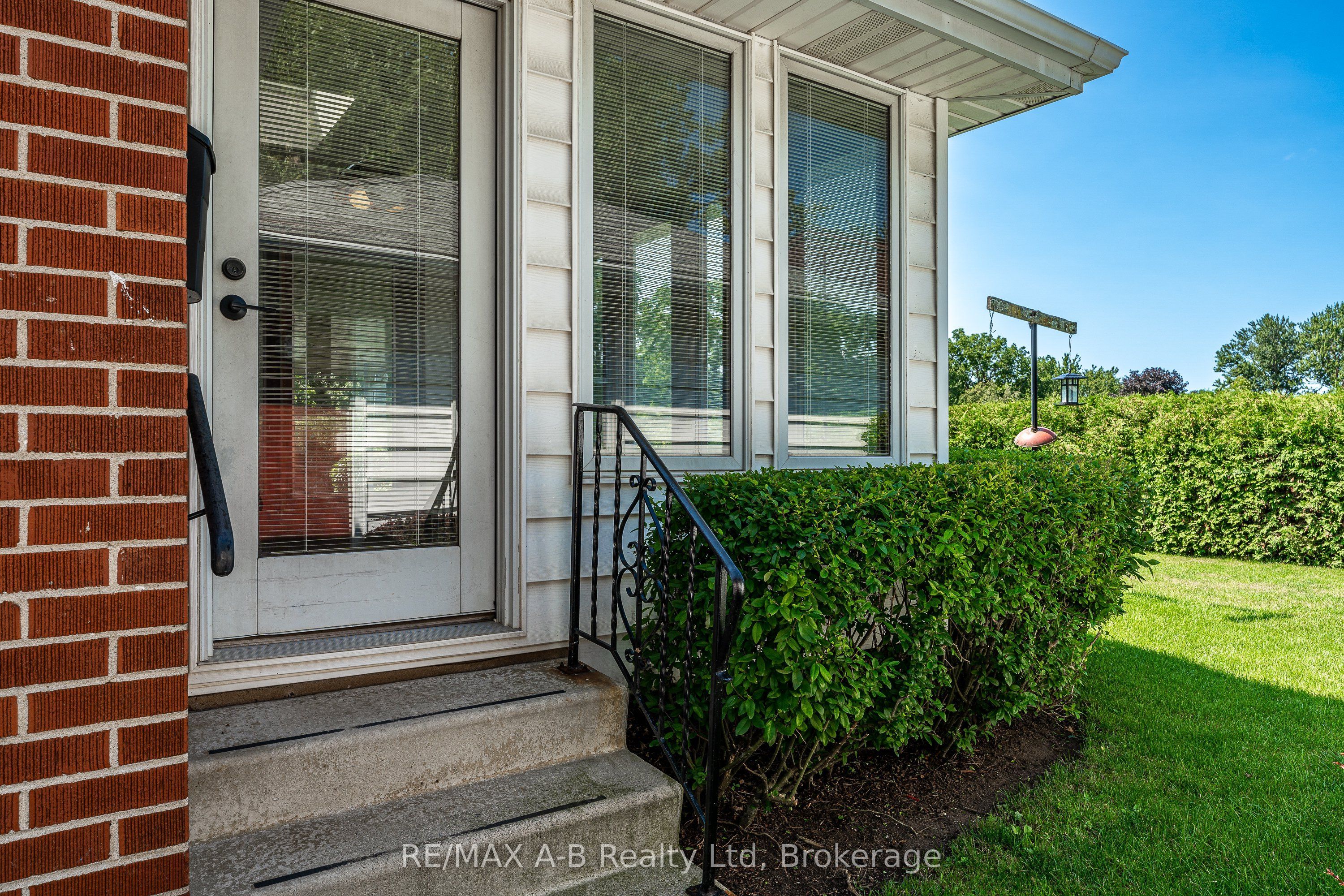 34 Warner Street Property Photo 32