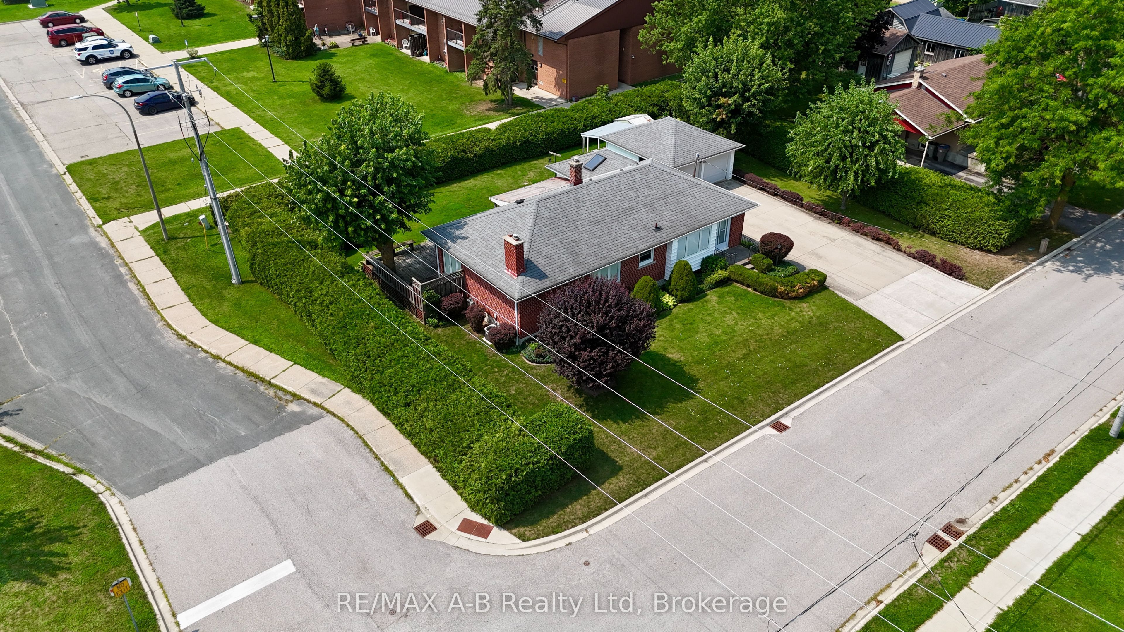 34 Warner Street Property Photo 43