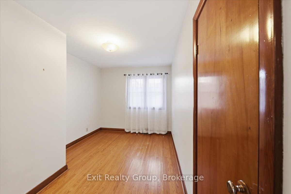 33 First Avenue Property Photo 16