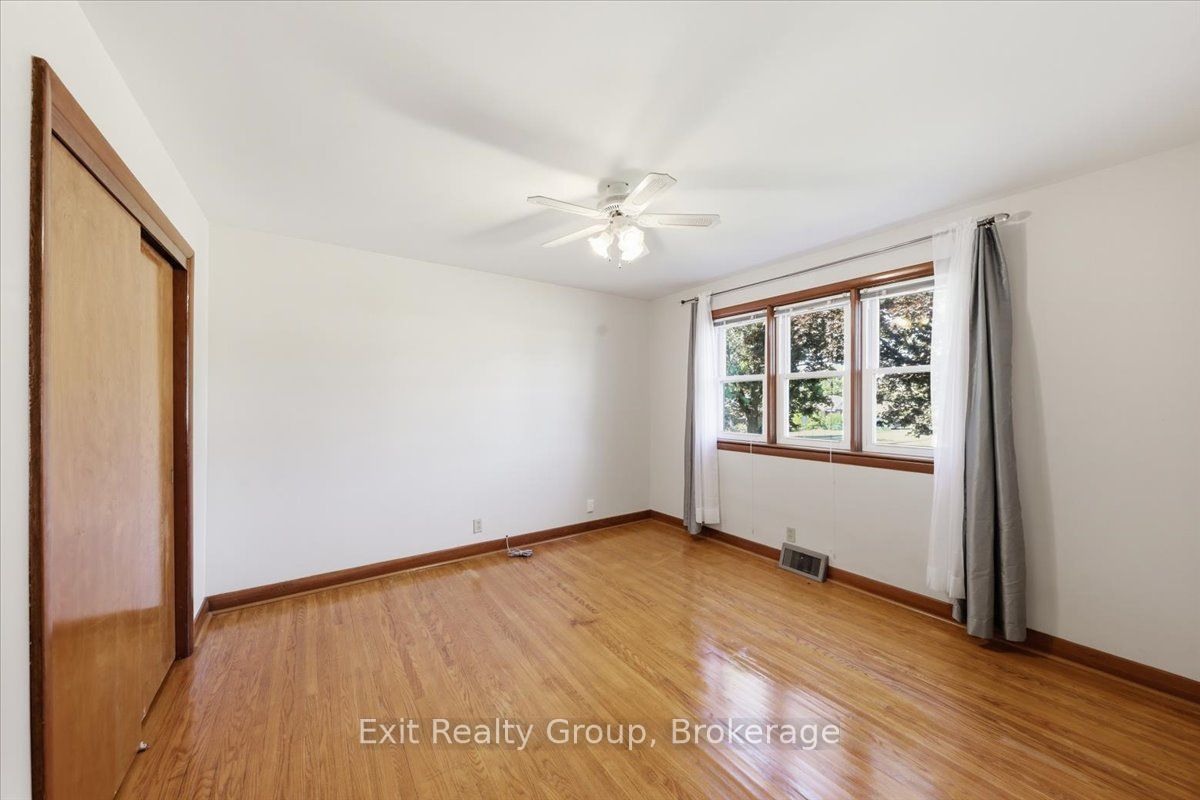 33 First Avenue Property Photo 20
