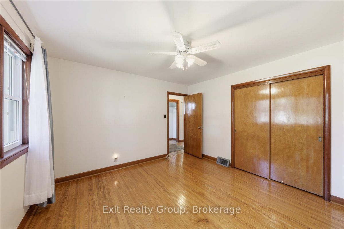 33 First Avenue Property Photo 22