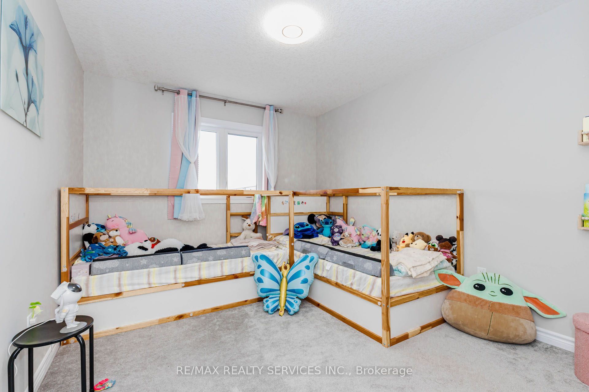 1561 Dunkirk Avenue Property Photo 31