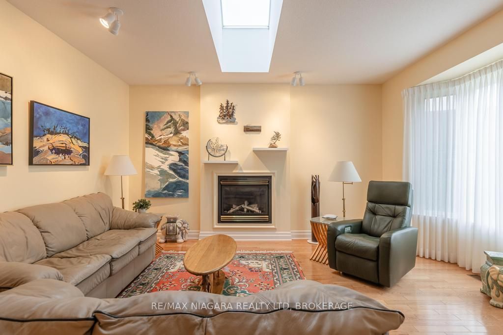 18 James Street Property Photo 6