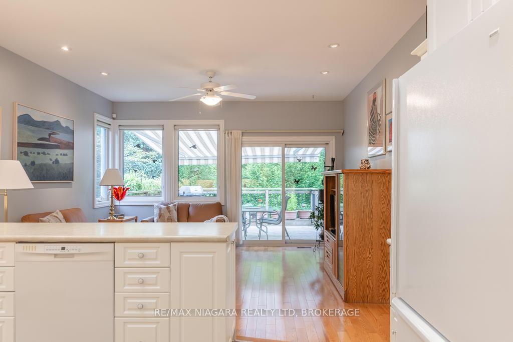 18 James Street Property Photo 11