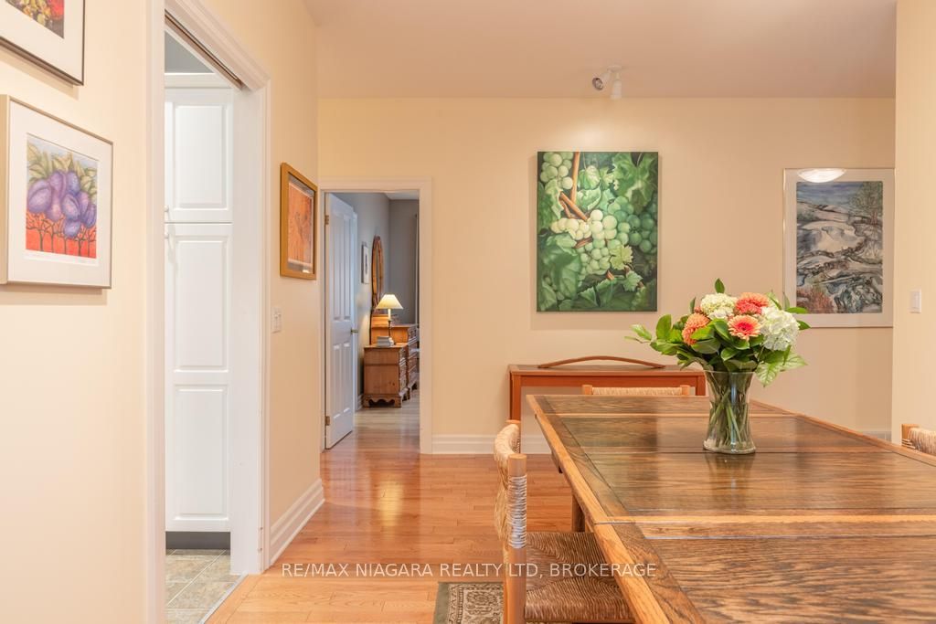 18 James Street Property Photo 14