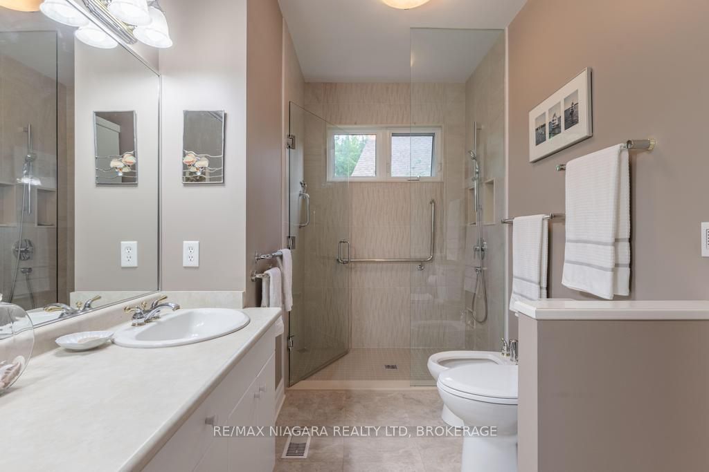 18 James Street Property Photo 18