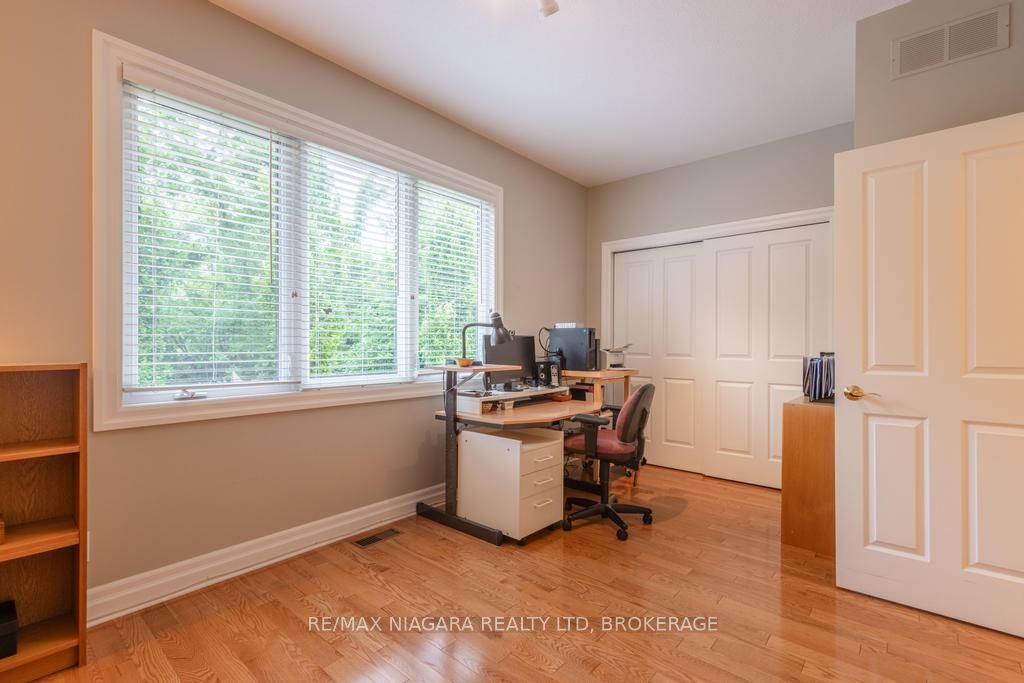 18 James Street Property Photo 20