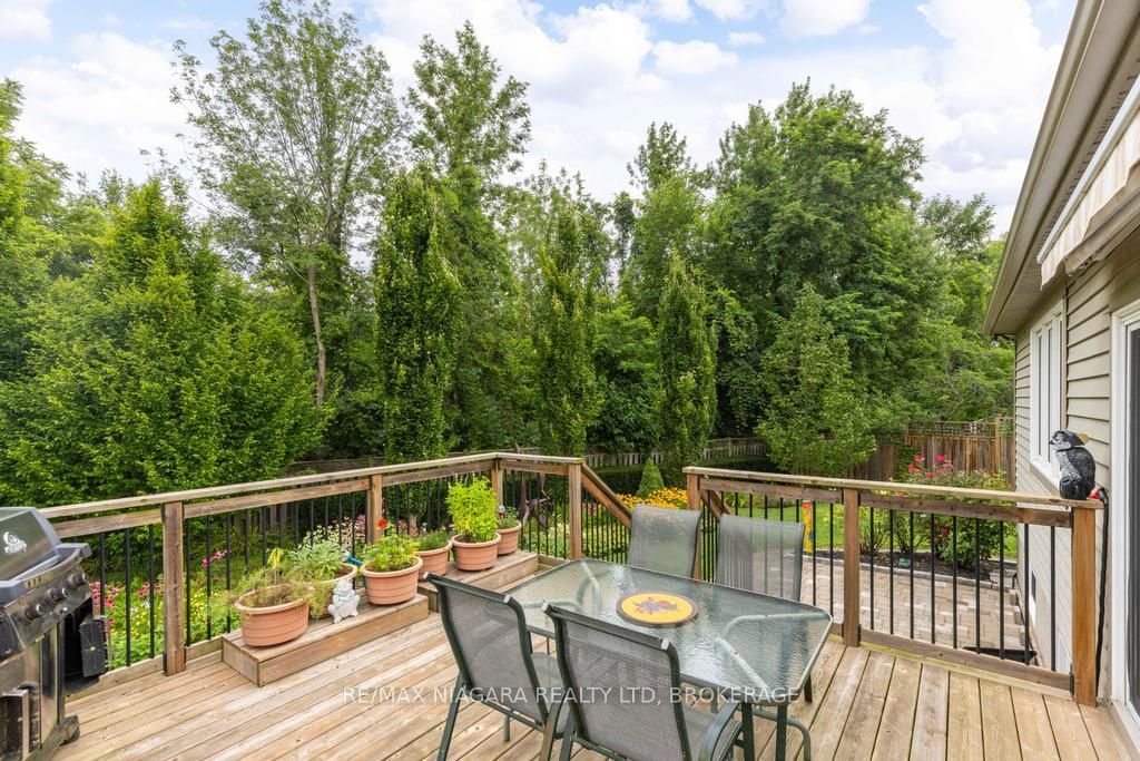 18 James Street Property Photo 30