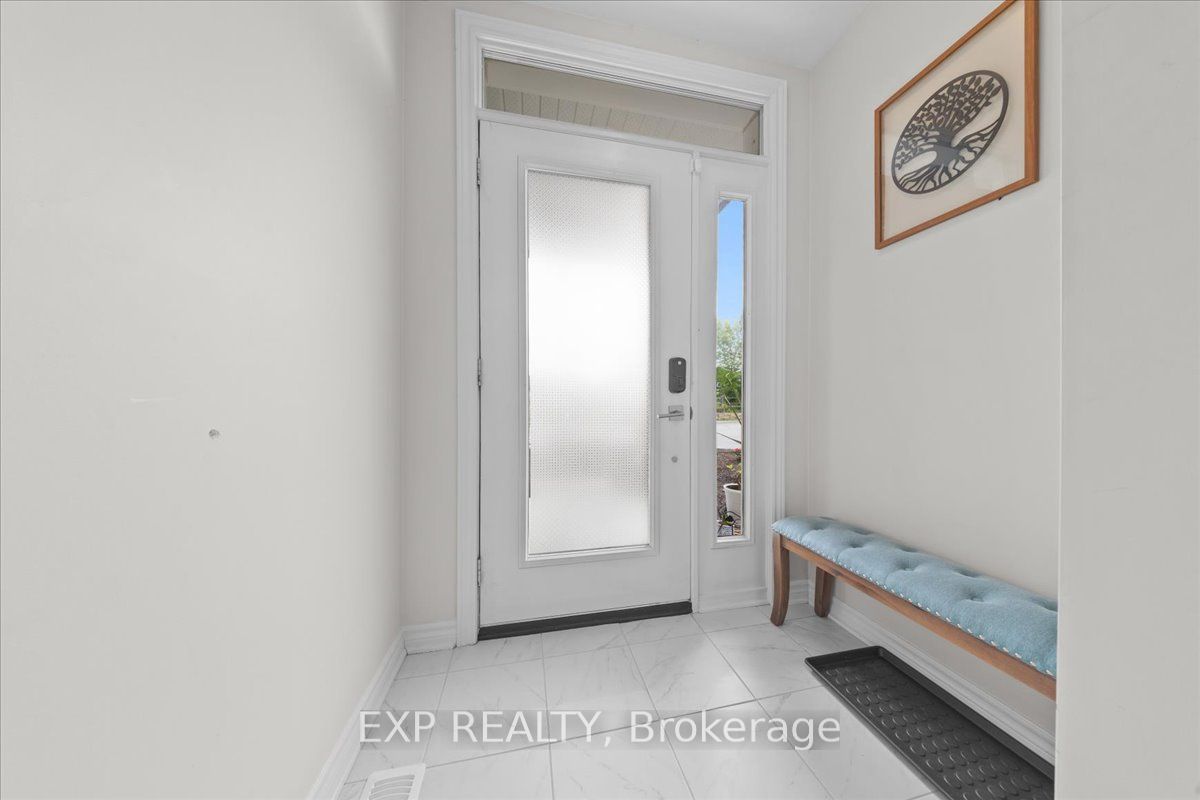758 Cap Diamant Way Property Photo 3