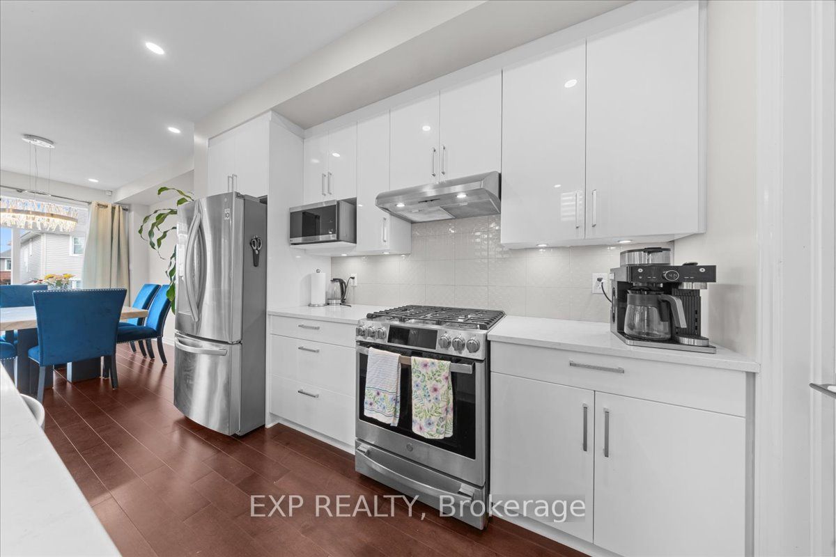 758 Cap Diamant Way Property Photo 7