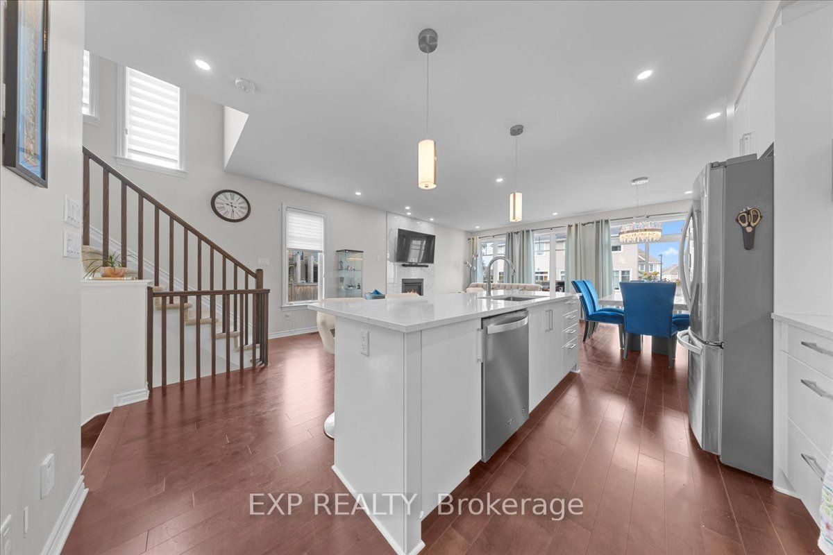 758 Cap Diamant Way Property Photo 8