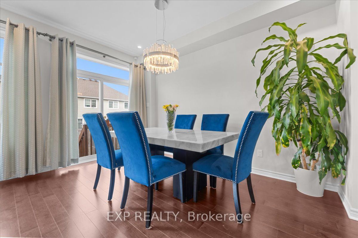 758 Cap Diamant Way Property Photo 11