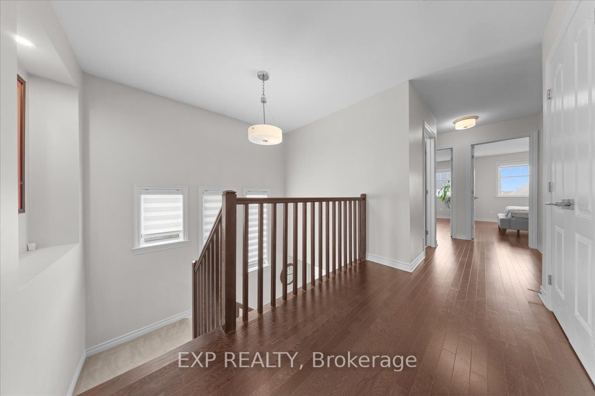 758 Cap Diamant Way Property Photo 18