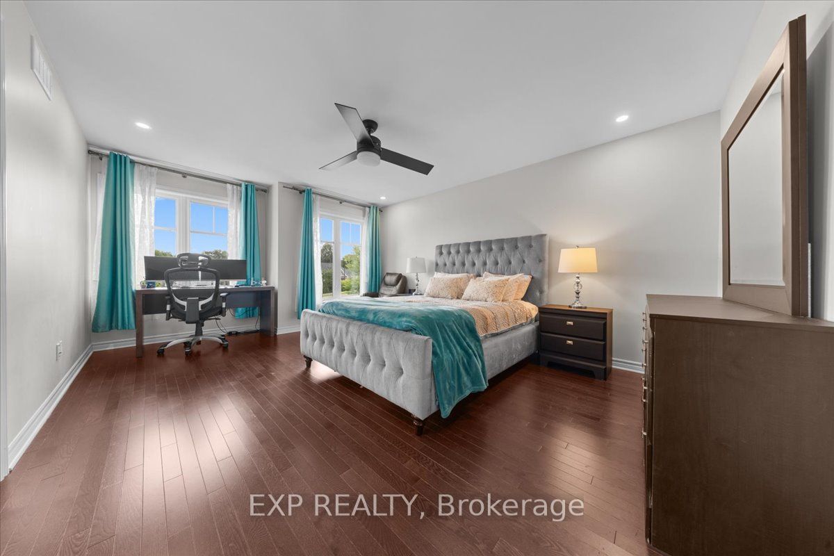 758 Cap Diamant Way Property Photo 19