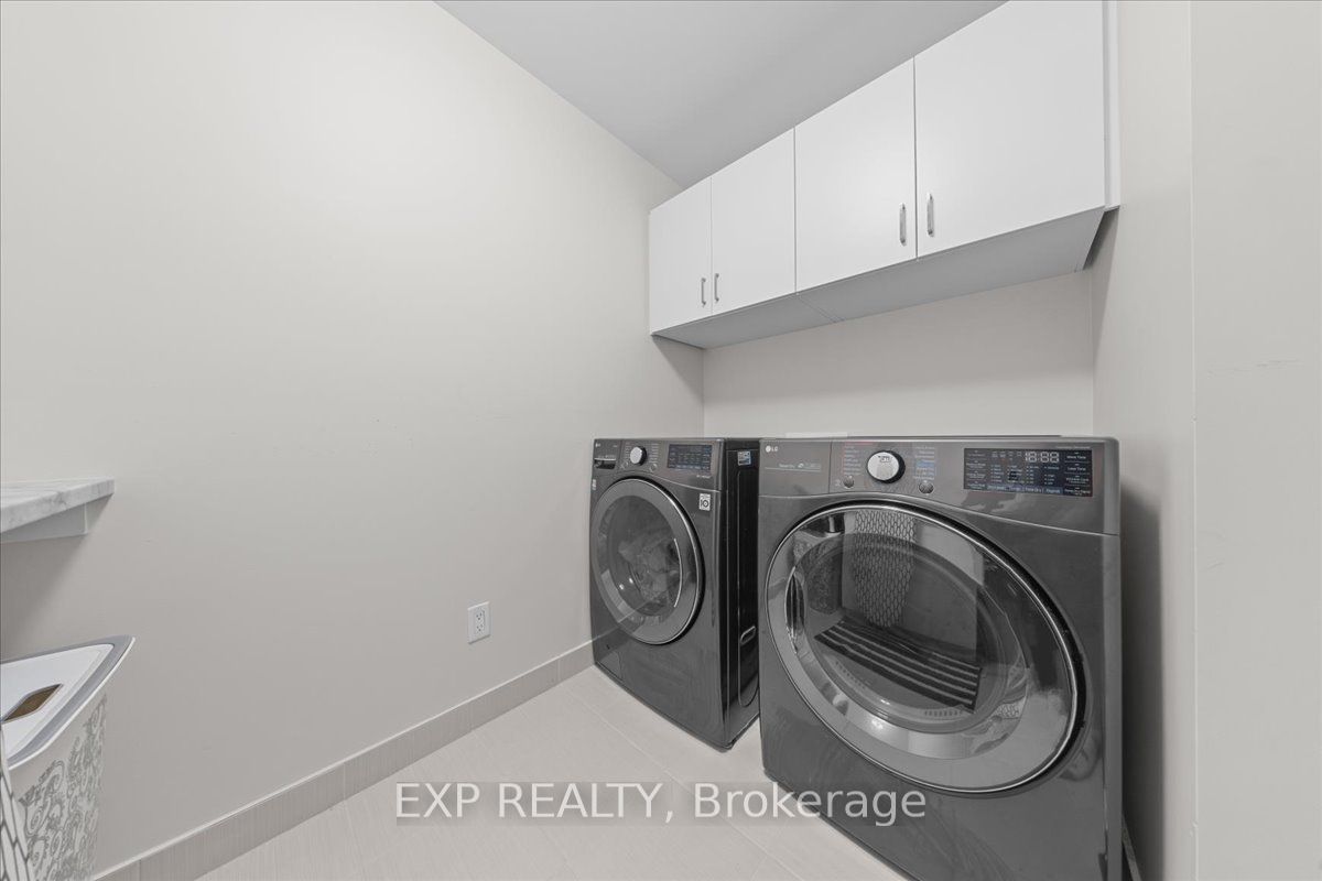 758 Cap Diamant Way Property Photo 25
