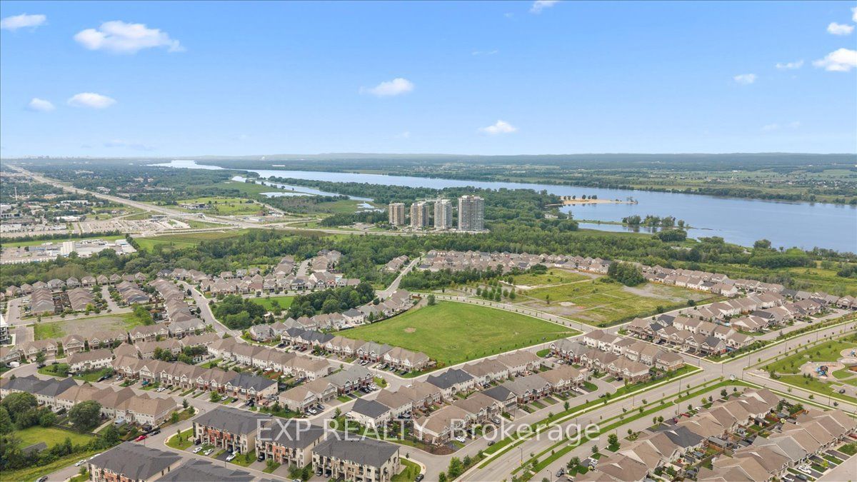 758 Cap Diamant Way Property Photo 43