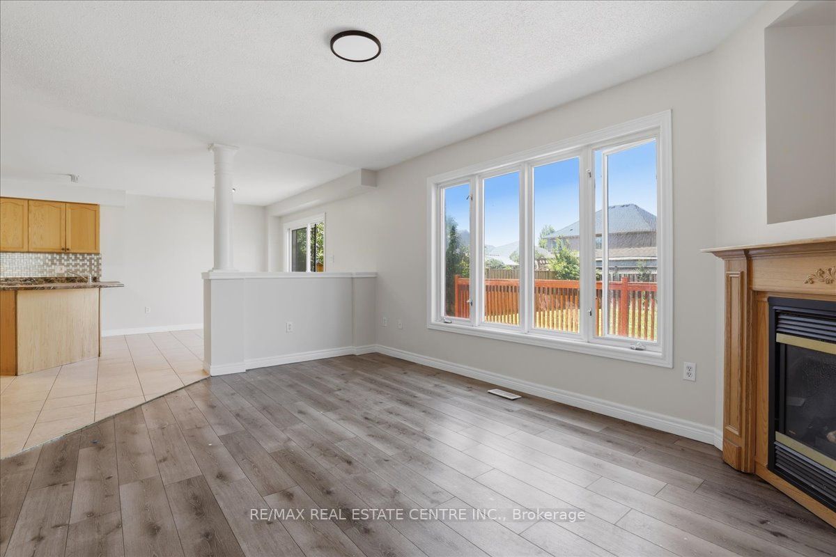 43 Decaro Crescent Property Photo 14