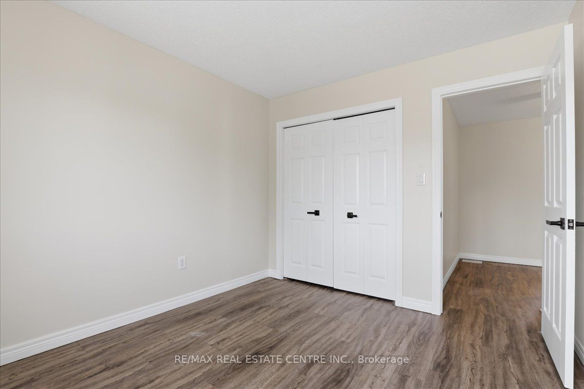43 Decaro Crescent Property Photo 20