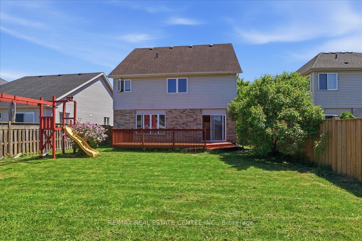 43 Decaro Crescent Property Photo 41