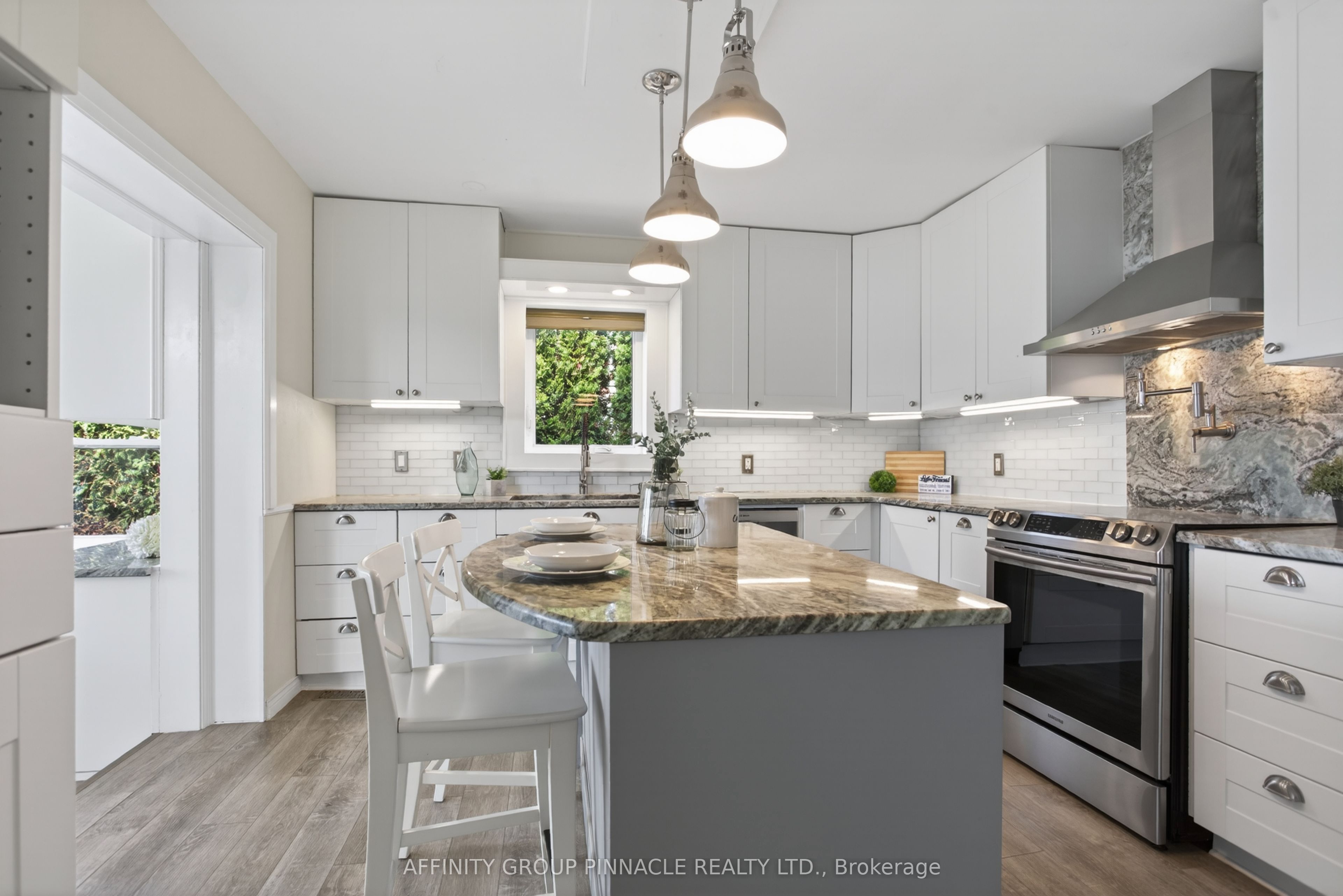 14 Oriole Road Property Photo 31