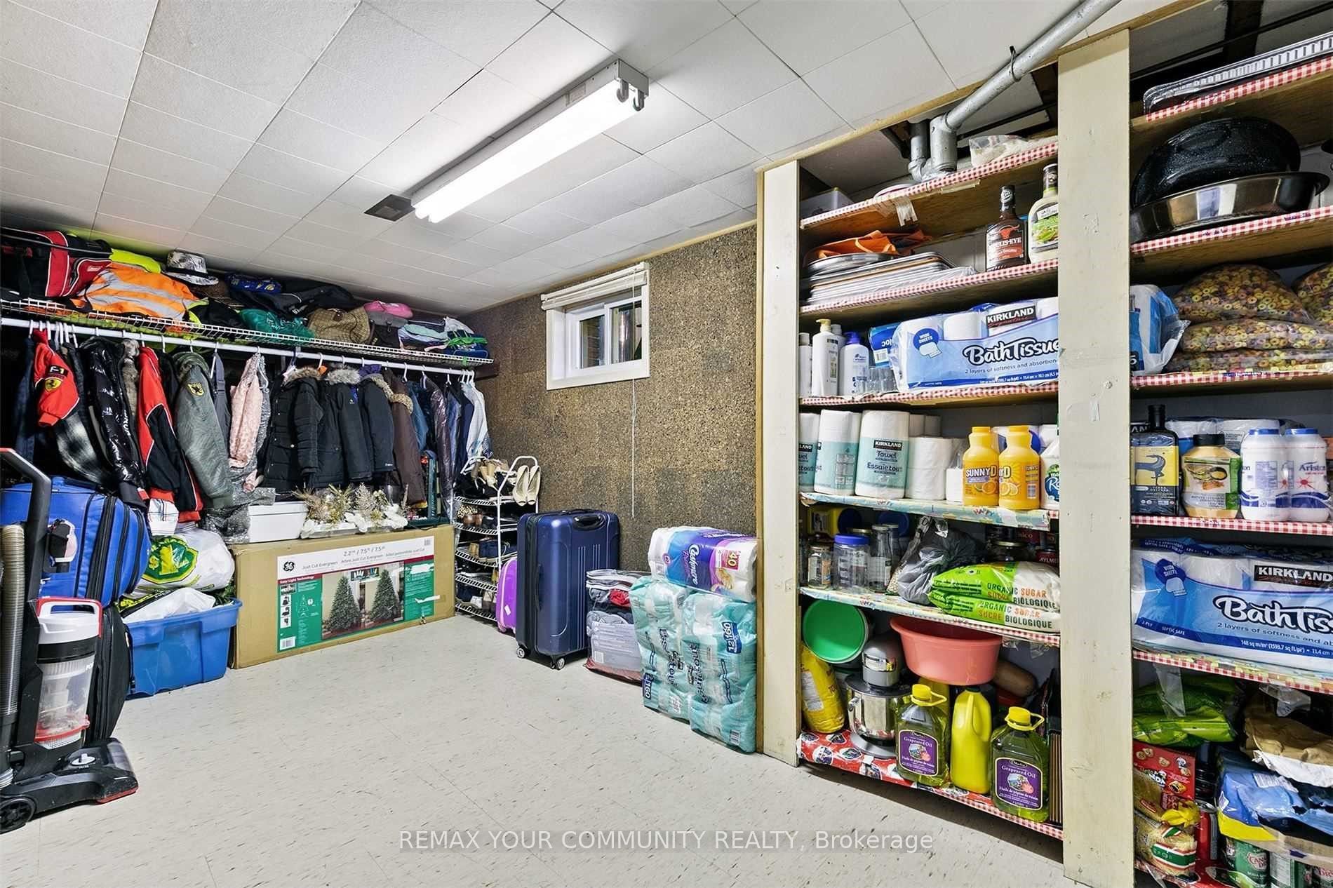 4276 Howard Avenue Property Photo 21