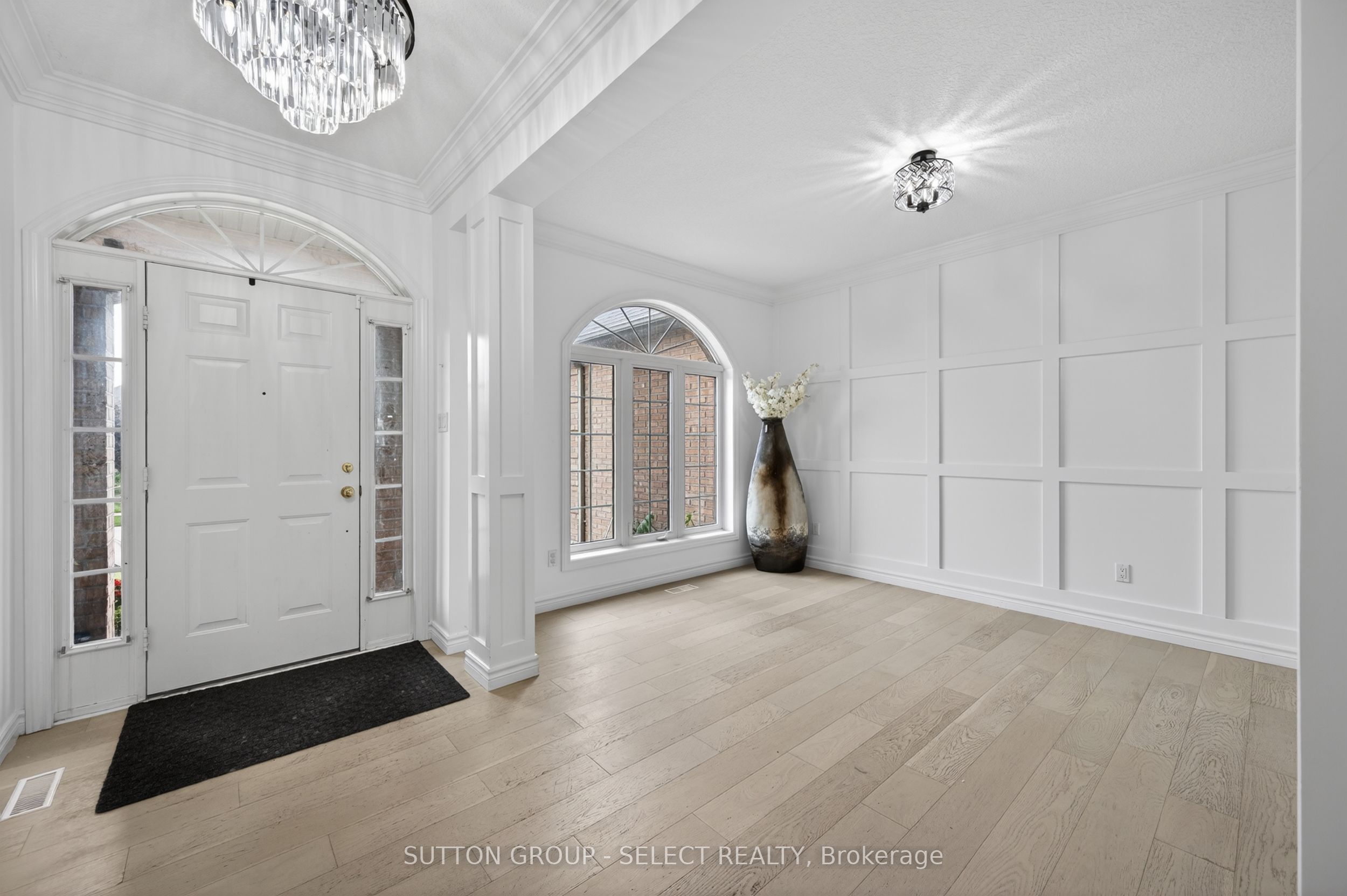 135 Plane Tree Drive Property Photo 10