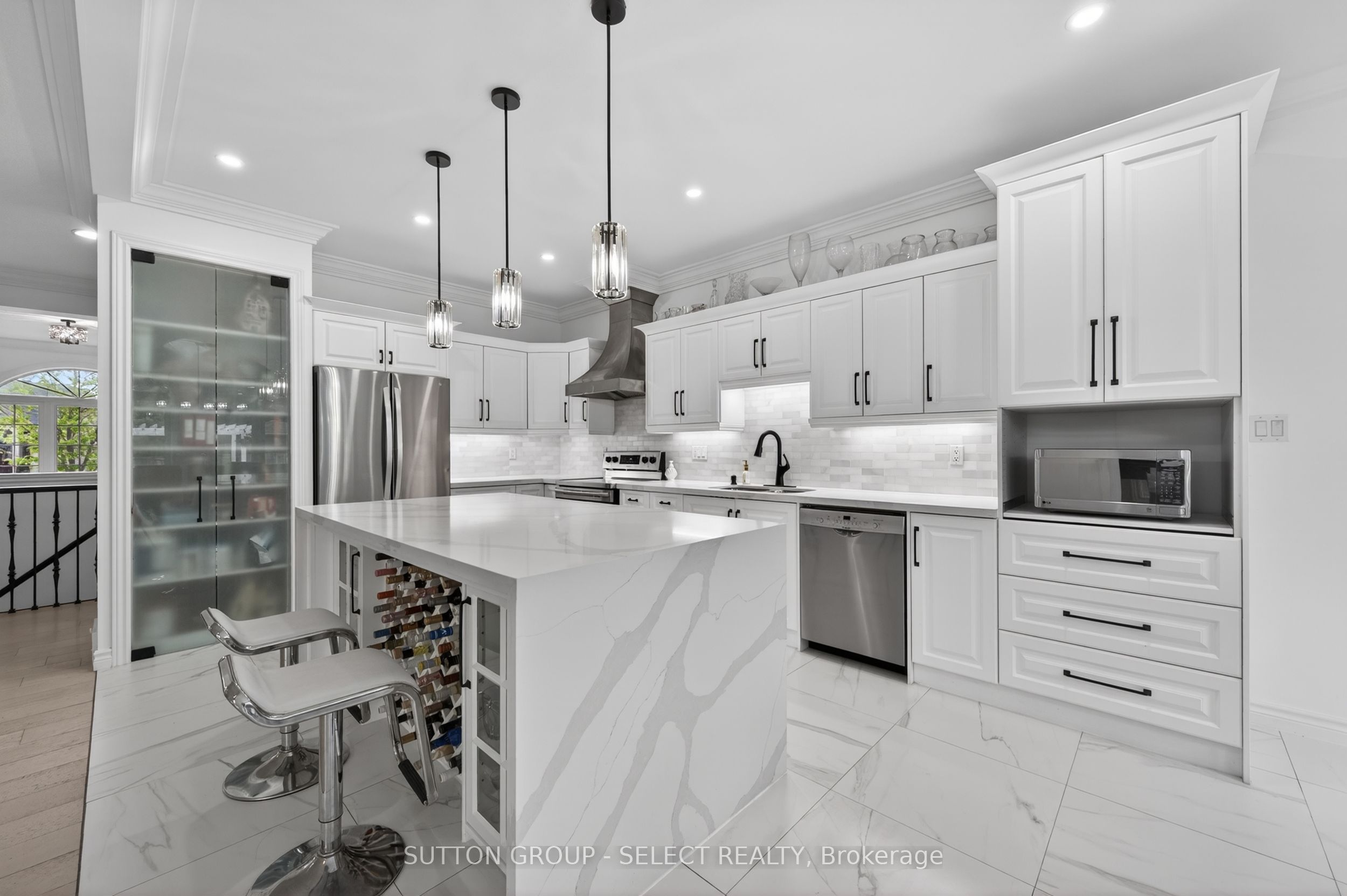 135 Plane Tree Drive Property Photo 15