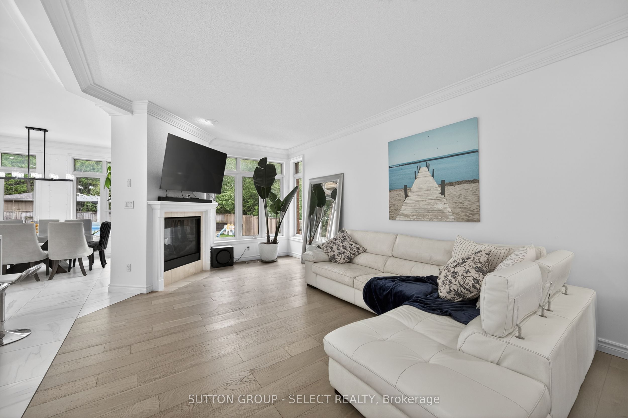 135 Plane Tree Drive Property Photo 19