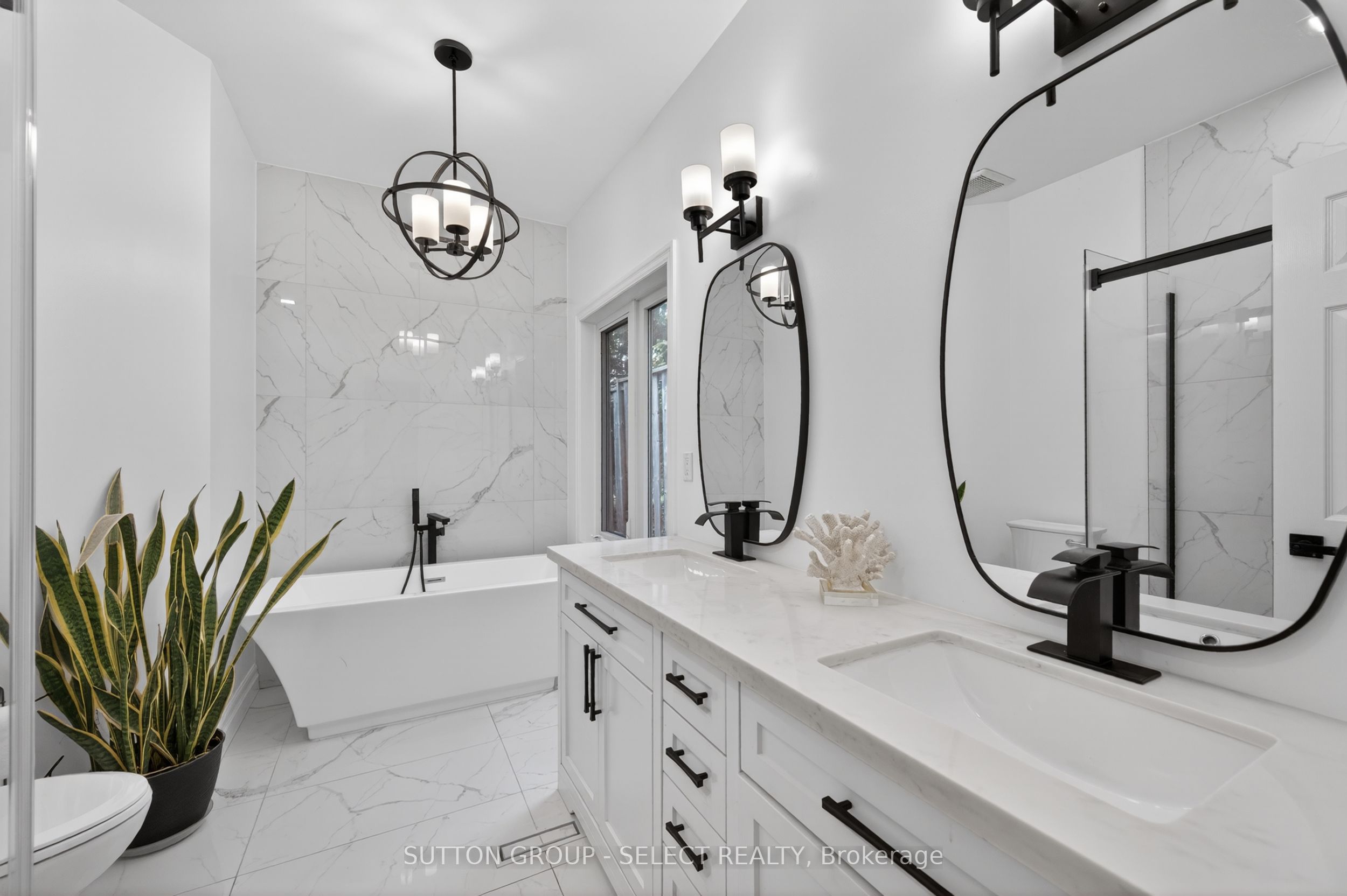 135 Plane Tree Drive Property Photo 26