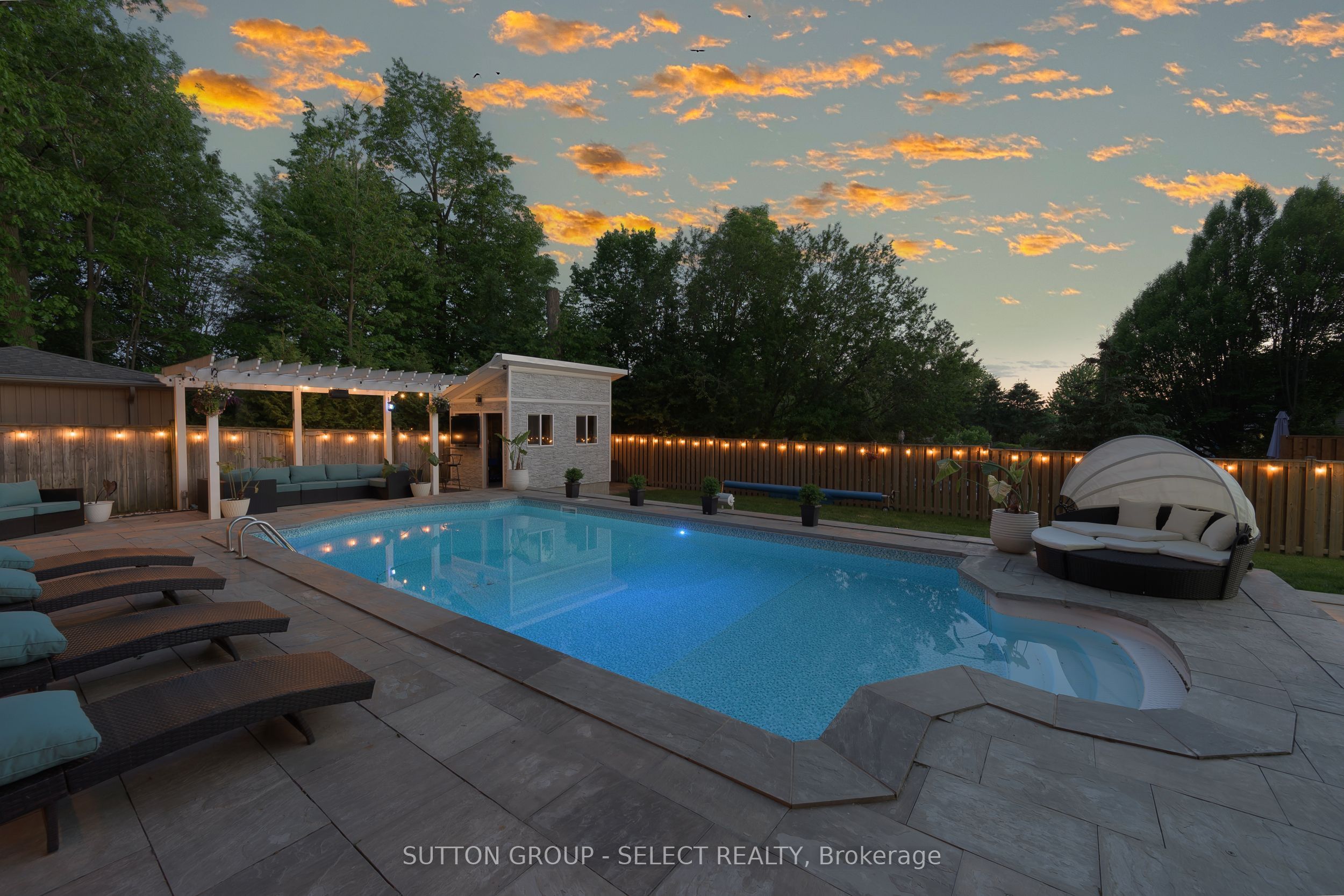 135 Plane Tree Drive Property Photo 44