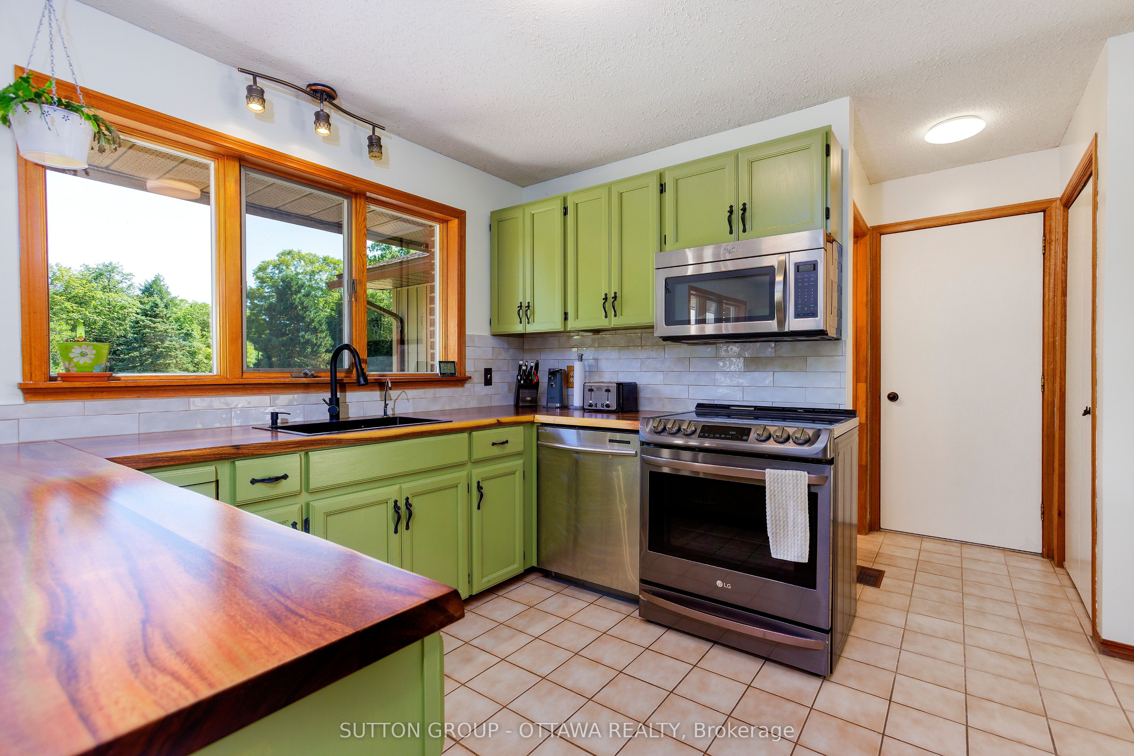 3100 Highway 32 Property Photo 18