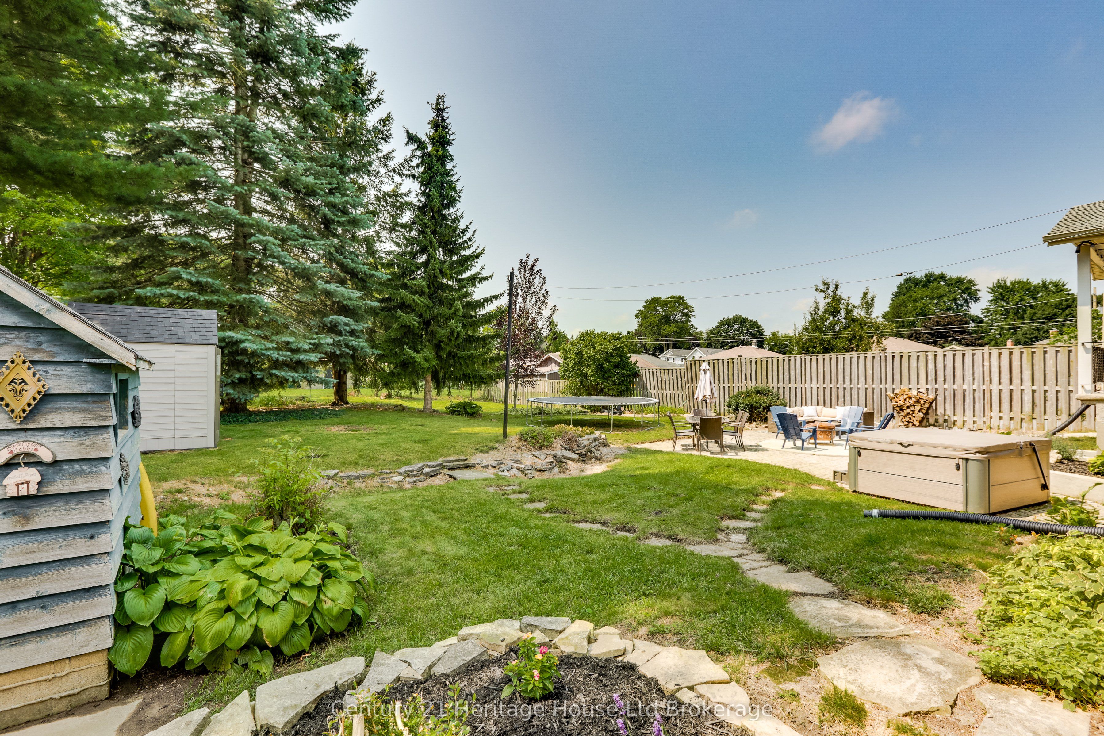 98 Maud Street Property Photo 44