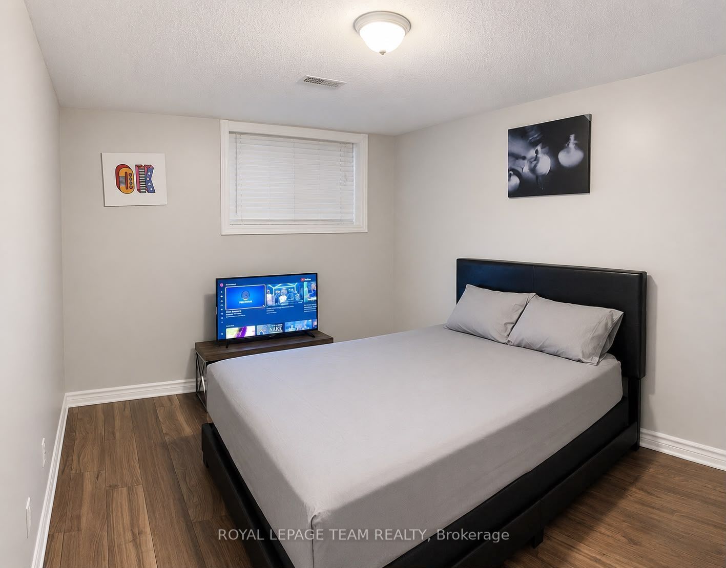 100 Brentmore Private Property Photo 14
