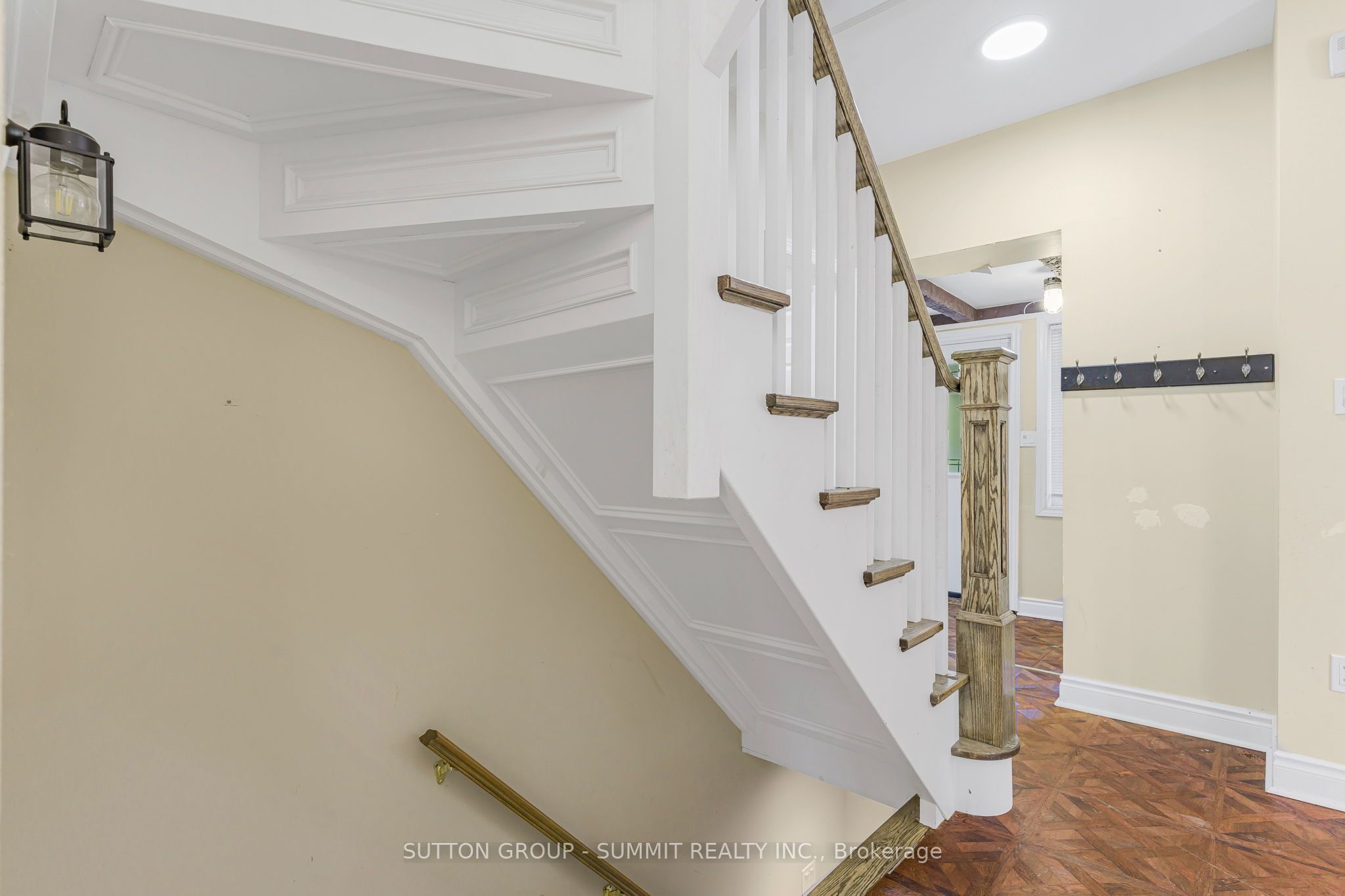 403 Niagara Street Property Photo 15