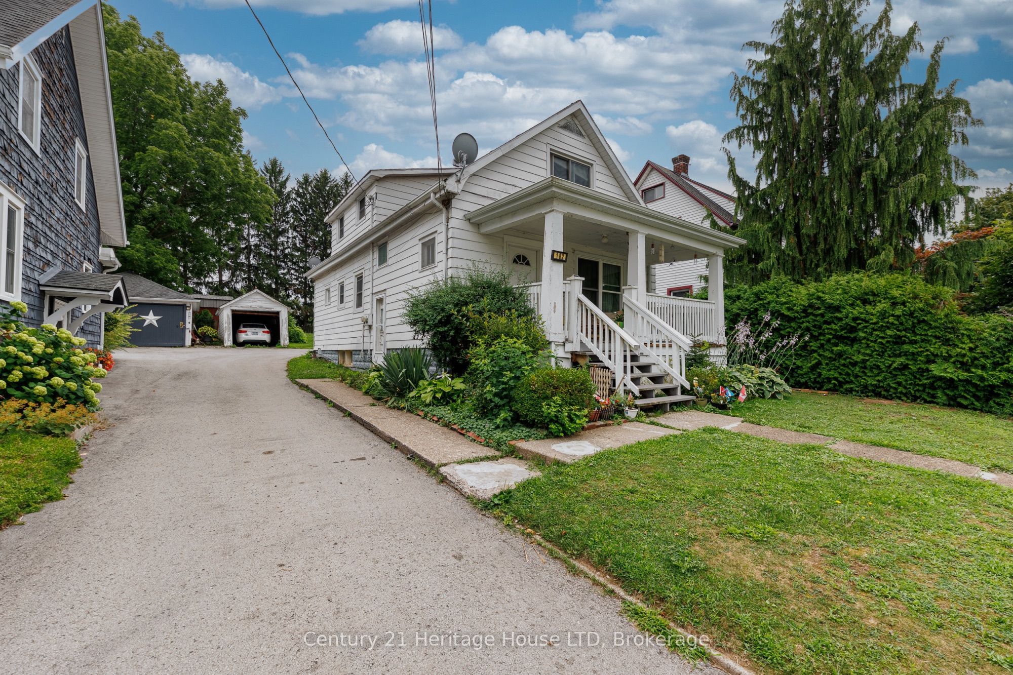 182 Bertie Street Property Photo 7