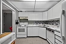 820 Laurier Boulevard N 201 Property Photo 19