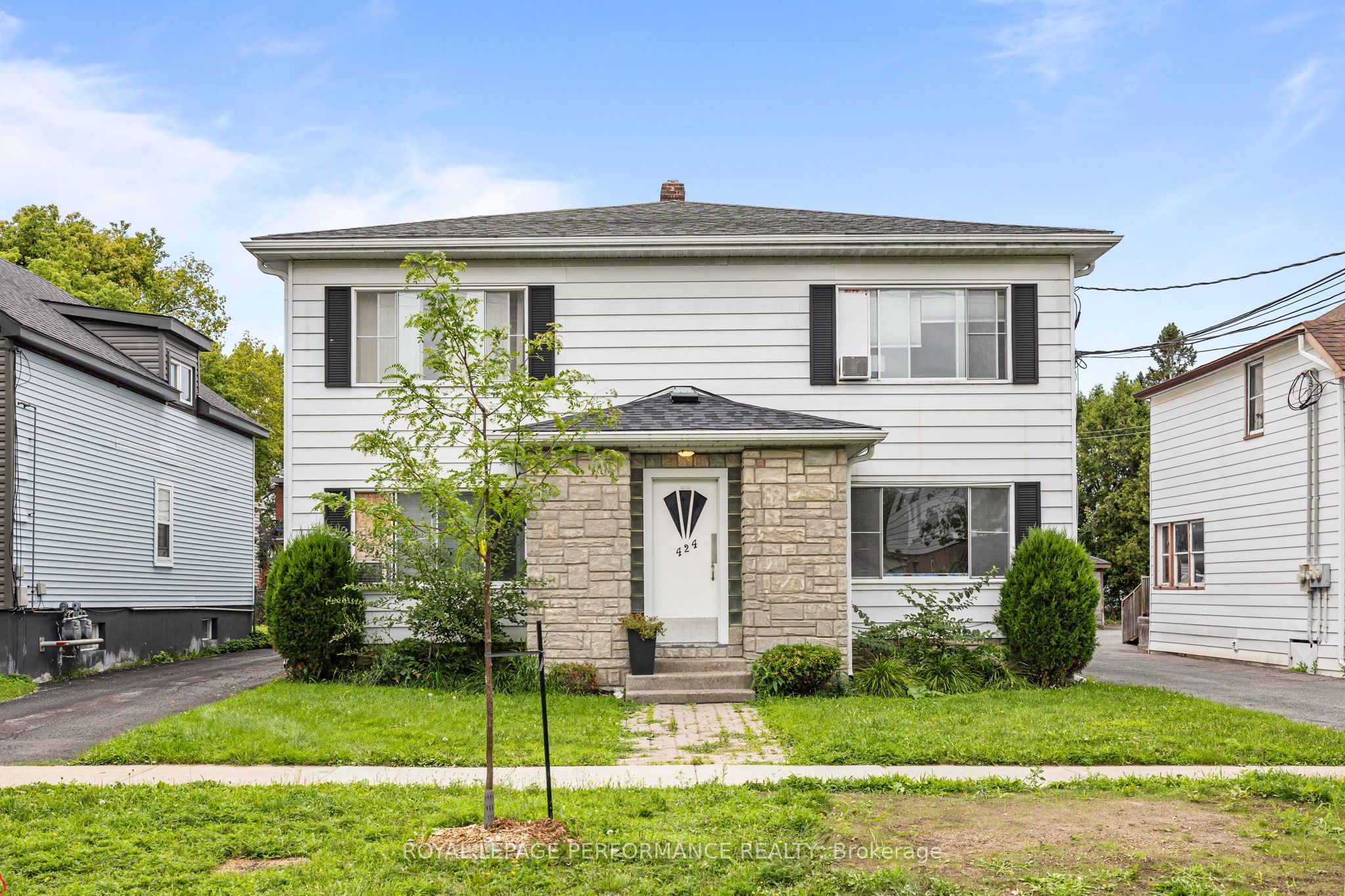 424 Guy Street Property Photo 1