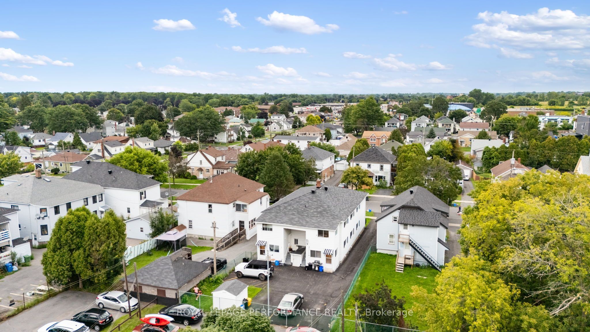 424 Guy Street Property Photo 10