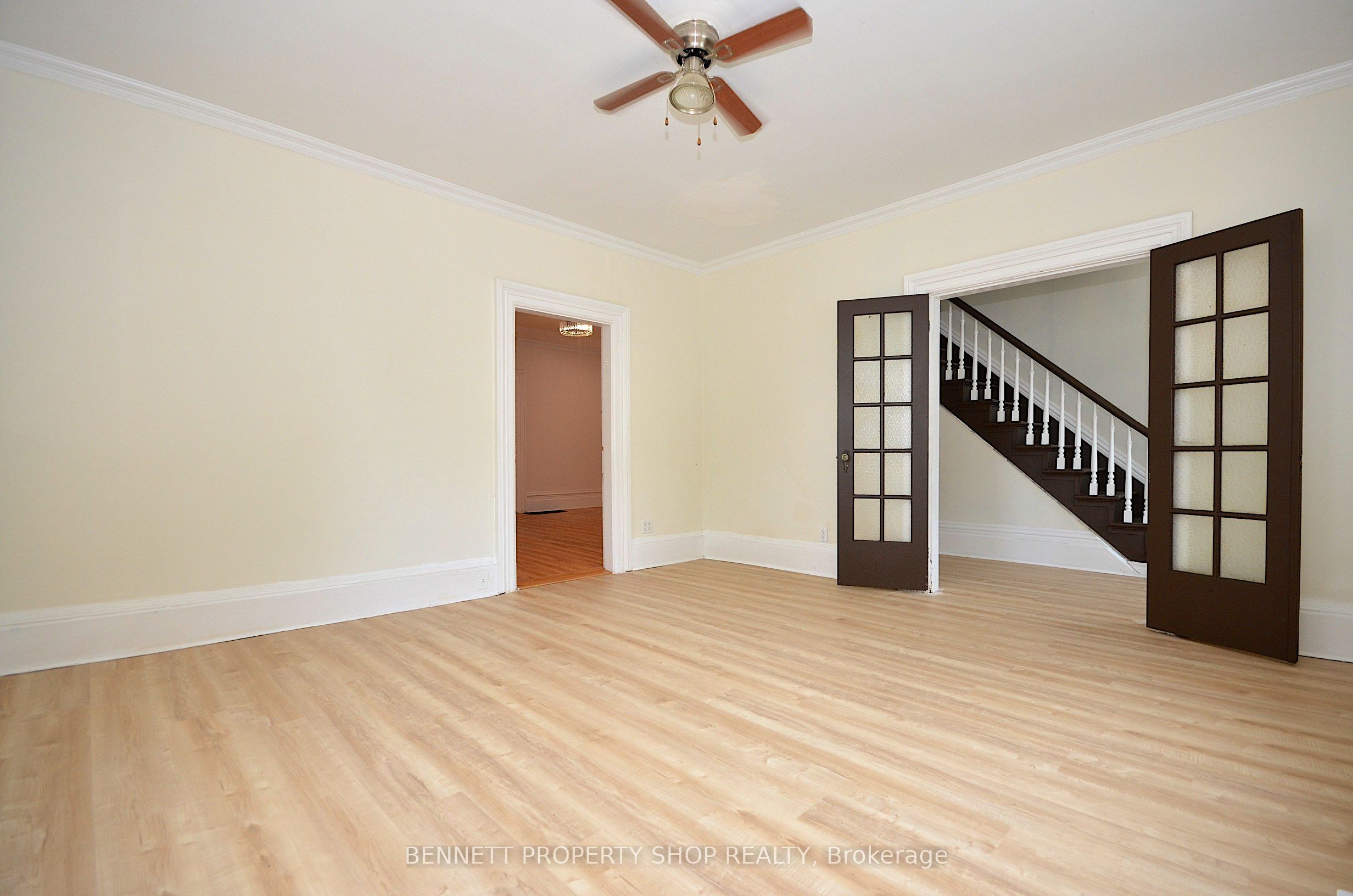 15 Daniel Street N Property Photo 3