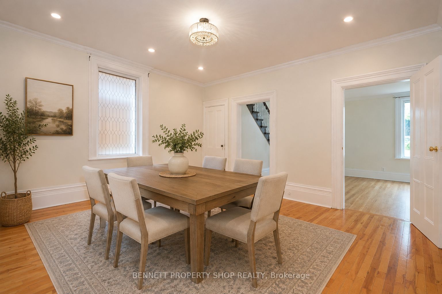 15 Daniel Street N Property Photo 8