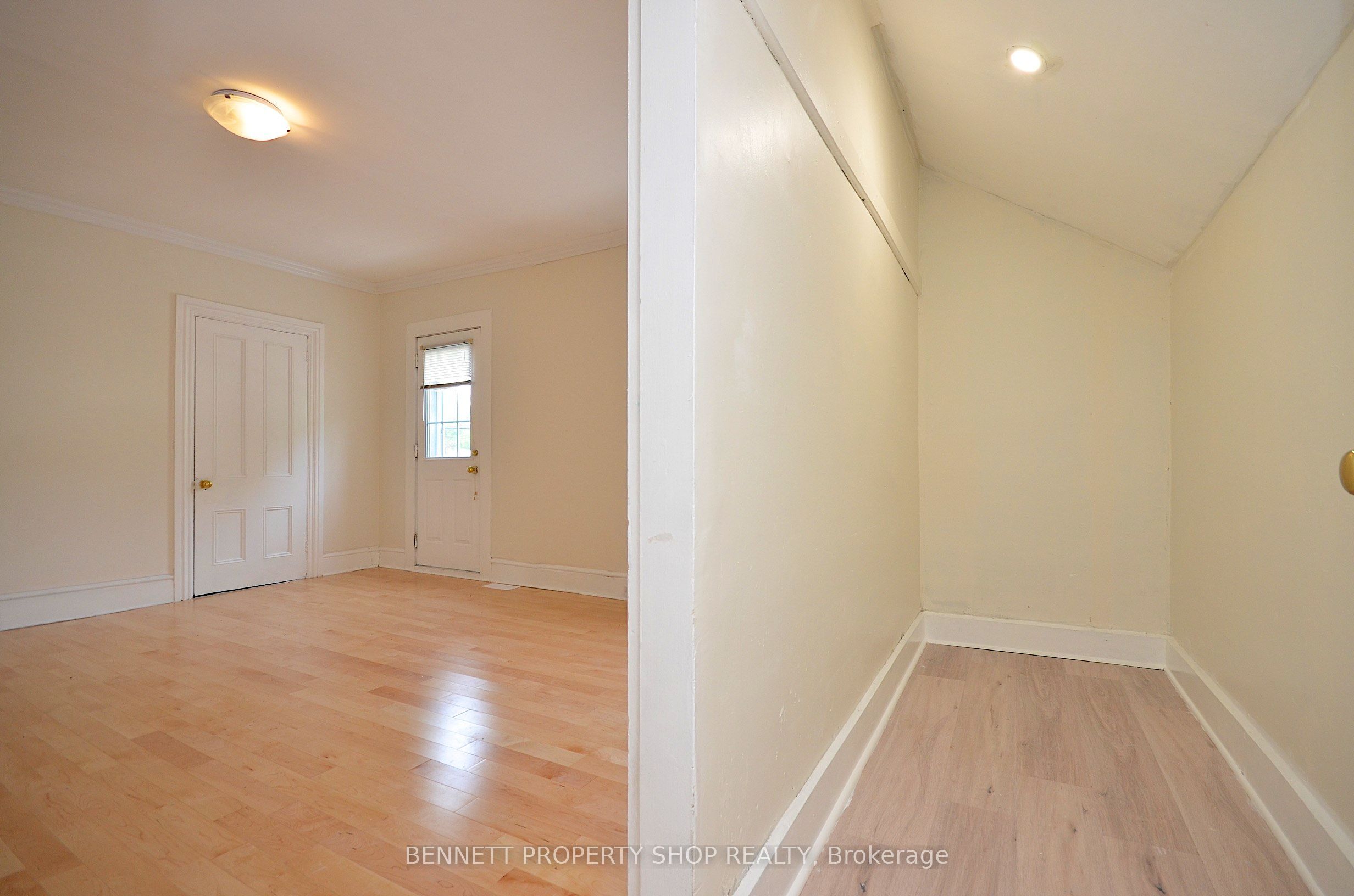 15 Daniel Street N Property Photo 25