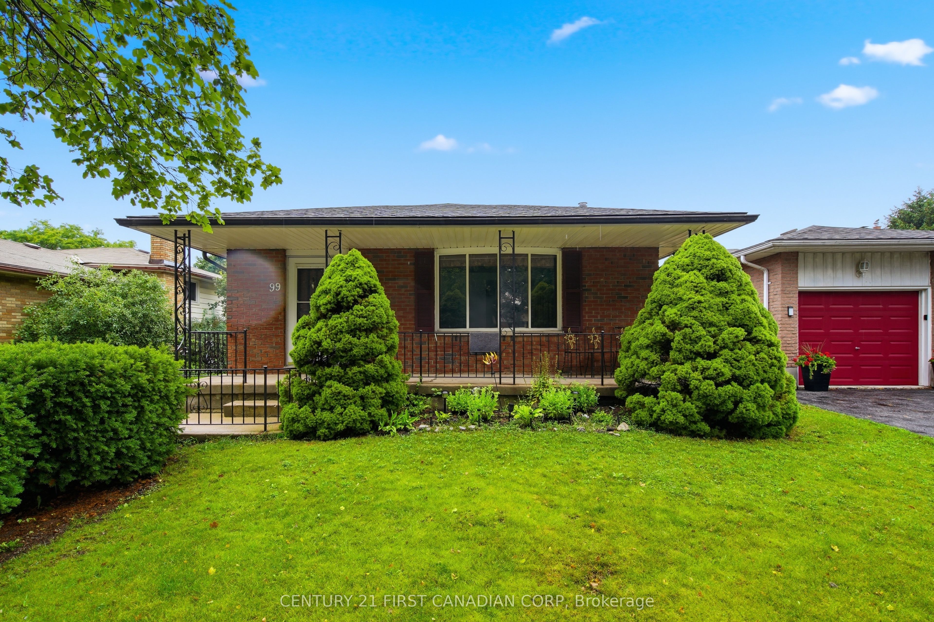 99 Muriel Crescent Property Photo 3