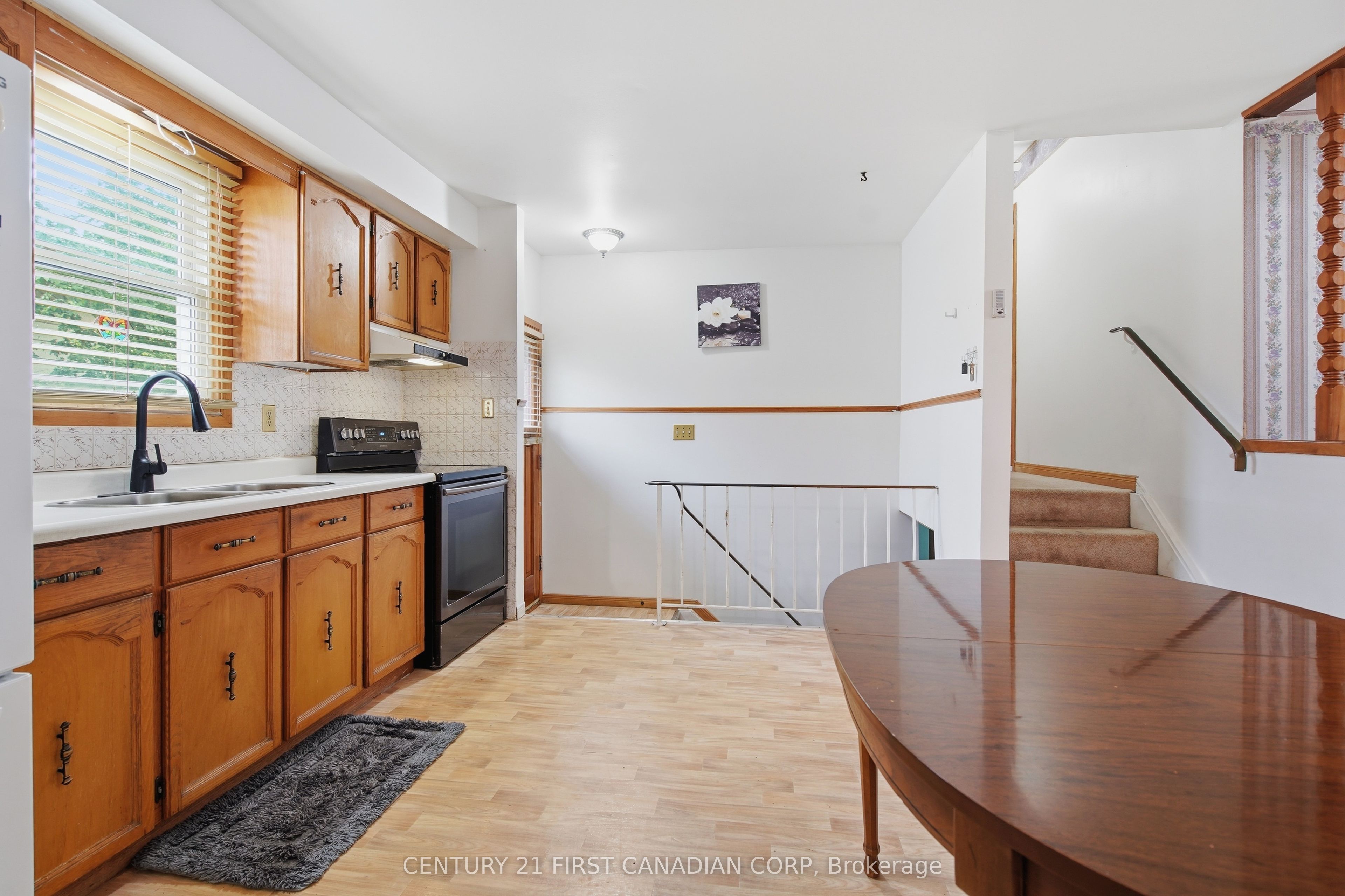 99 Muriel Crescent Property Photo 17