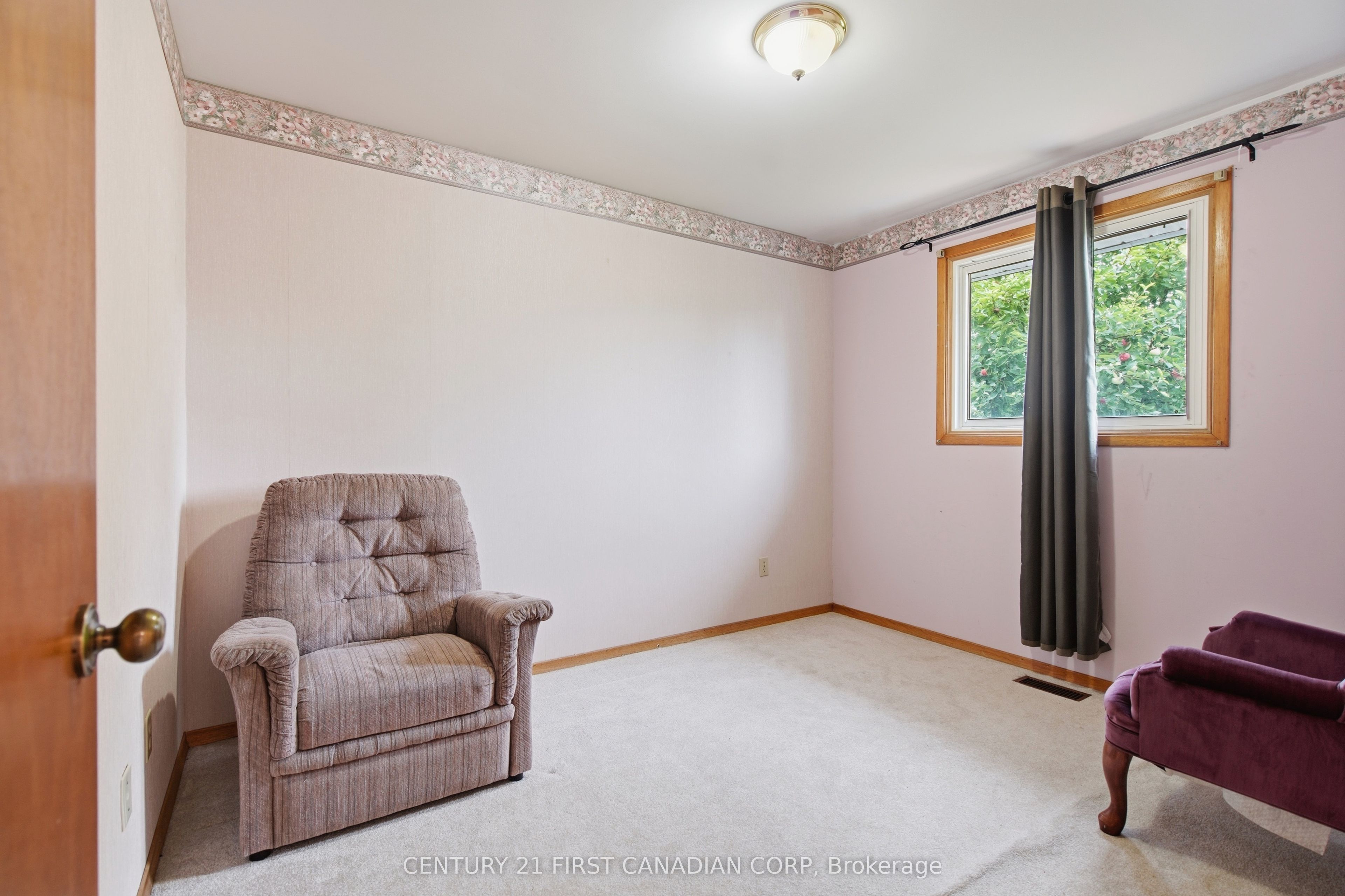 99 Muriel Crescent Property Photo 19