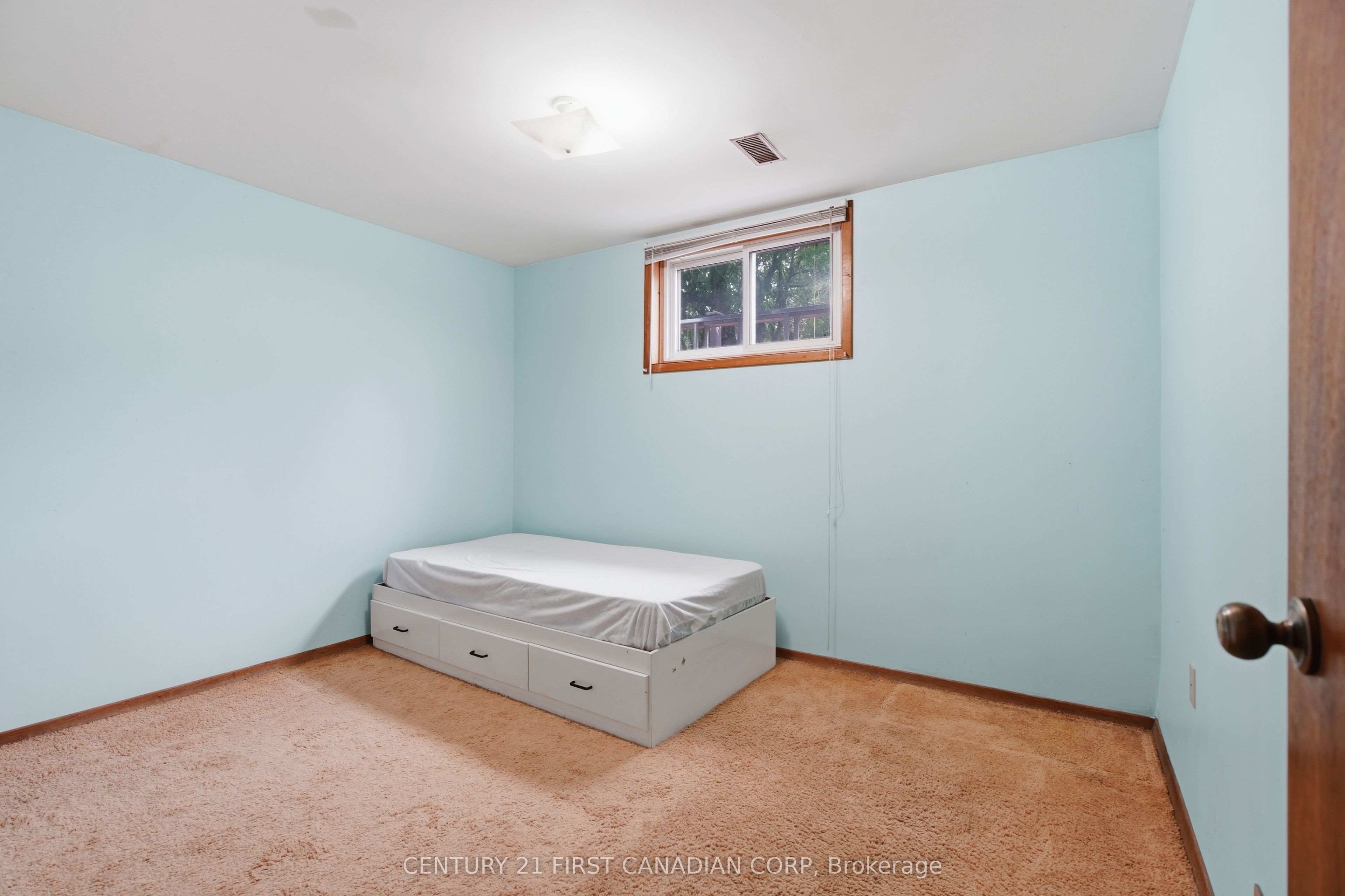 99 Muriel Crescent Property Photo 29
